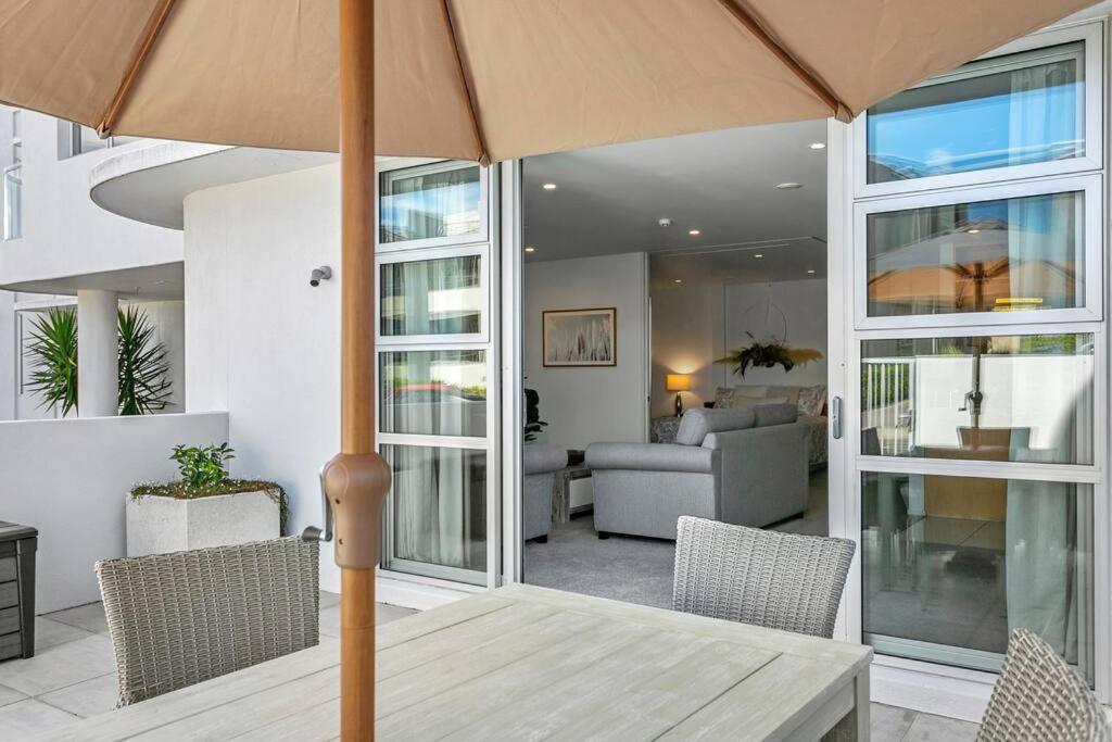 Waimahana - Luxury By The Lake Tauposee Exterior foto